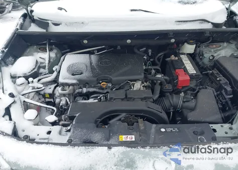 2019 Toyota Rav4 Xle z USA, uszkodzony, nr VIN 2T3P1RFV7KW042747